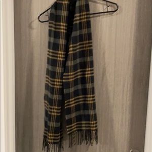 ❗️BOGO❗️Plaid Scarf